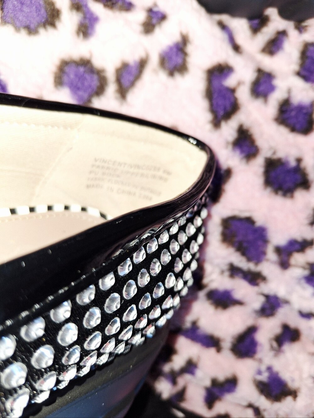 Betsey Johnson vincent Silver 9 Black Embellished Blingy Rhinestone Bow Loafers - Picture 9 of 11